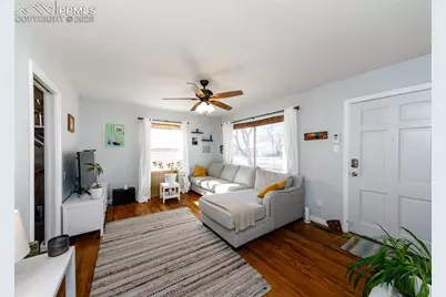 2429 N Wahsatch Avenue, Colorado Springs, CO 80907 - Photo 10