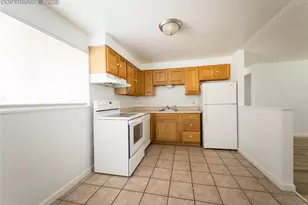 2136 Friendship Pl, Colorado Springs, CO 80904 - Photo 4