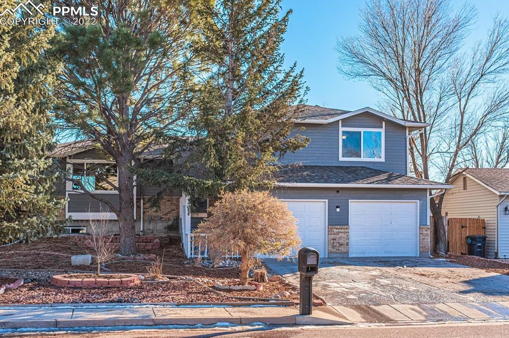 7465 Painted Rock Dr, Colorado Springs, CO 80911-9383