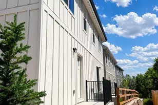 1506 Tyram Grv, Colorado Springs, CO 80910 - Photo 2