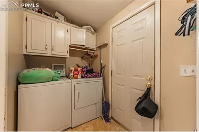 735 E Vermijo Avenue, Colorado Springs, CO 80903 - Photo 26