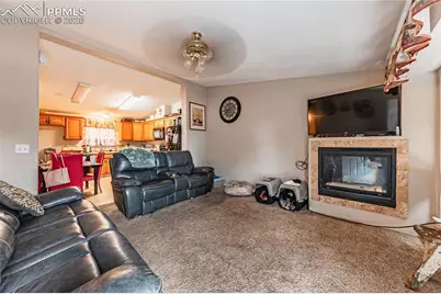 735 E Vermijo Avenue, Colorado Springs, CO 80903 - Photo 24