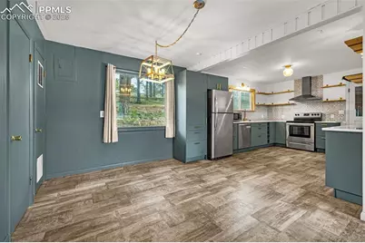 303 S Baldwin Street, Woodland Park, CO 80863 - Photo 8