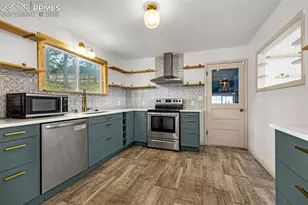 303 S Baldwin St, Woodland Park, CO 80863 - Photo 10