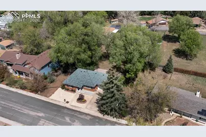 138 Rainbow Place, Colorado Springs, CO 80906 - Photo 6