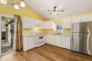 1295 Sandpiper Dr, Colorado Springs, CO 80916 - Photo 12