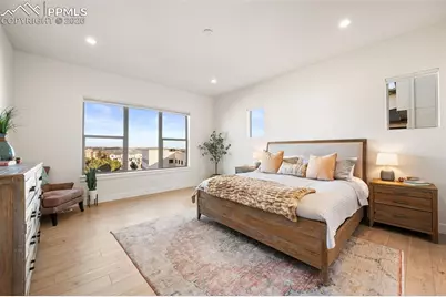 3437 Crest Hollow View, Colorado Springs, CO 80904 - Photo 16