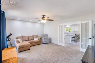 205 Tamarron Dr, Colorado Springs, CO 80919 - Photo 6