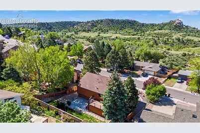 840 Pulpit Rock Circle, Colorado Springs, CO 80918 - Photo 4