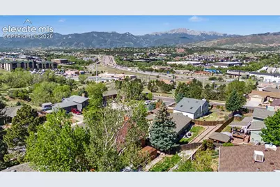 840 Pulpit Rock Circle, Colorado Springs, CO 80918 - Photo 6