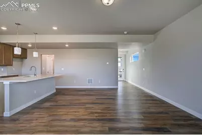 11002 Retreat Peak Drive, Peyton, CO 80831 - Photo 8