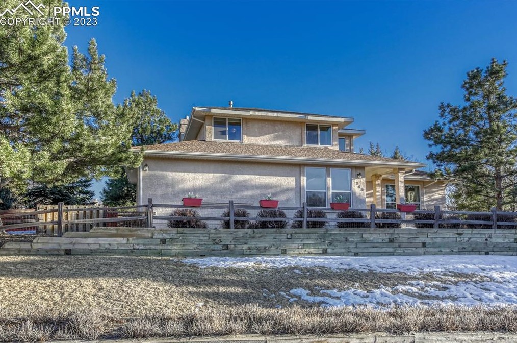 245 Wuthering Heights Dr, Colorado Springs, CO 80921-2569