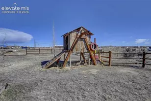 1470 E Purcell Blvd, Pueblo West, CO 81007 - Photo 38