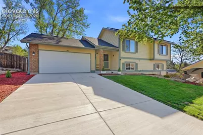 6945 Meadowwood Place, Colorado Springs, CO 80918 - Photo 2