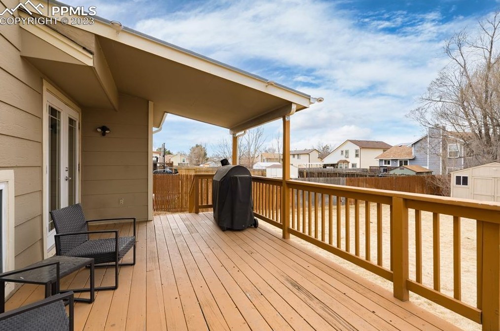 270 Wallace St, Colorado Springs, CO 80911-3317