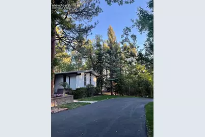 10 Heather Drive, Colorado Springs, CO 80906 - Photo 2