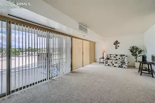 411 Lakewood Cir, Colorado Springs, CO 80910 - Photo 10