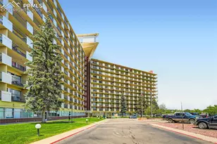 411 Lakewood Cir, Colorado Springs, CO 80910 - Photo 2