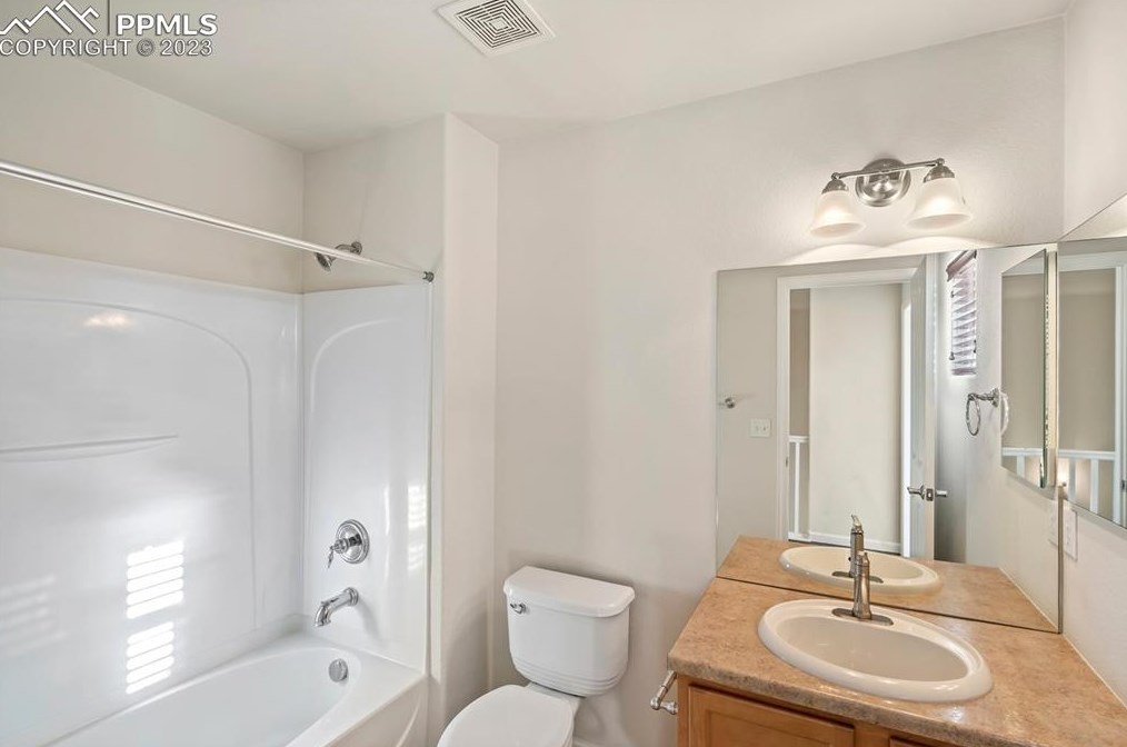 726 Vis Verde Hts, Woodmoor CO 80132-8645 exterior