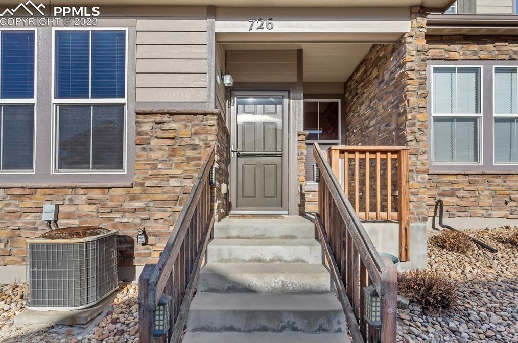 726 Vis Verde Hts, Woodmoor CO 80132-8645 exterior