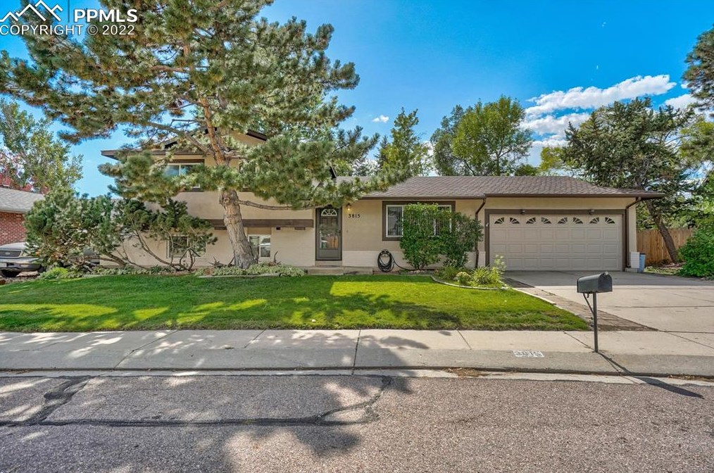 3815 Midsummer Ln, Colorado Springs, CO 80917-3503