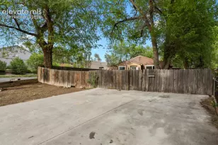 2631 E Yampa St, Colorado Springs, CO 80909 - Photo 6