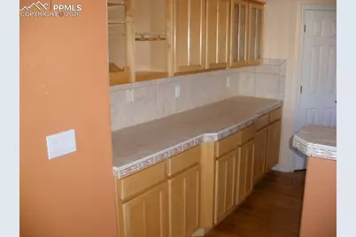 6731 Granite Peak Drive, Colorado Springs, CO 80923 - Photo 8