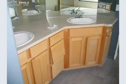 6731 Granite Peak Drive, Colorado Springs, CO 80923 - Photo 16