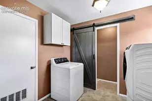 2305 N Logan Ave, Colorado Springs, CO 80907 - Photo 10