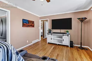 2305 N Logan Ave, Colorado Springs, CO 80907 - Photo 6