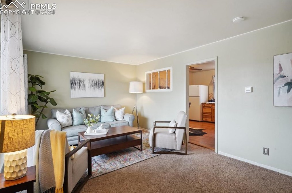 80 Davie Dr, Colorado Springs, CO 80911-1422