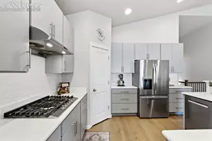 7831 Barraport Dr, Colorado Springs, CO 80908 - Photo 6