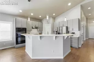 7831 Barraport Dr, Colorado Springs, CO 80908 - Photo 8