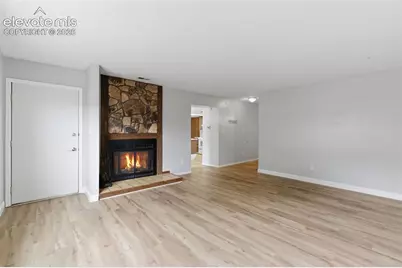 6987 Gayle Lyn Lane, Colorado Springs, CO 80919 - Photo 6