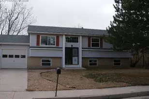 7349 Colonial Dr, Fountain, CO 80817 - Photo 2