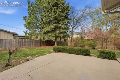 1114 Pioneer Lane, Colorado Springs, CO 80904 - Photo 28