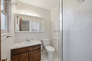 1114 Pioneer Ln, Colorado Springs, CO 80904 - Photo 22