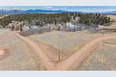 600 Pronghorn Drive, Como, CO 80432 - Photo 2