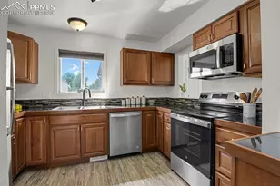 794 Crosstrail Dr, Colorado Springs, CO 80906 - Photo 28