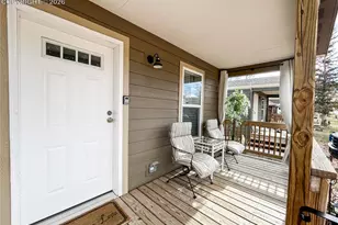 218 W Thurlow Ave, Cripple Creek, CO 80813 - Photo 2