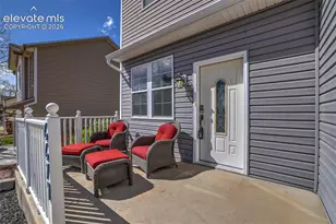 6674 Chantilly Pl, Colorado Springs, CO 80922 - Photo 4