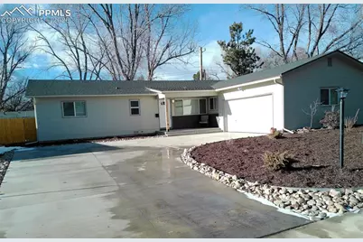 2518 Meade Circle, Colorado Springs, CO 80907 - Photo 2