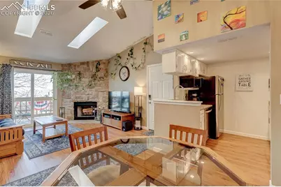 918 Tenderfoot Hill Road #201, Colorado Springs, CO 80906 - Photo 4