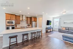 4121 Tree Crk Trl, Colorado Springs, CO 80918 - Photo 6