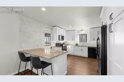 721 Sunnywood Place, Woodland Park, CO 80863 - Photo 18