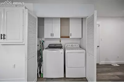 2655 E Prescott Circle, Colorado Springs, CO 80916 - Photo 16