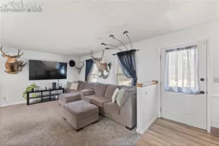 6845 Cedar Edge Dr, Colorado Springs, CO 80911 - Photo 4