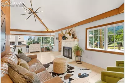 210 Mesa Avenue, Manitou Springs, CO 80829 - Photo 14