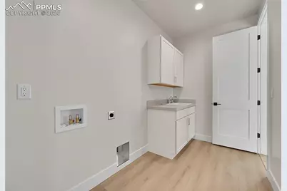 13027 Sunrise Ridge Drive, Peyton, CO 80831 - Photo 18