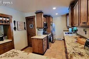 8946 Cottonwood Dr, Beulah, CO 81023 - Photo 36